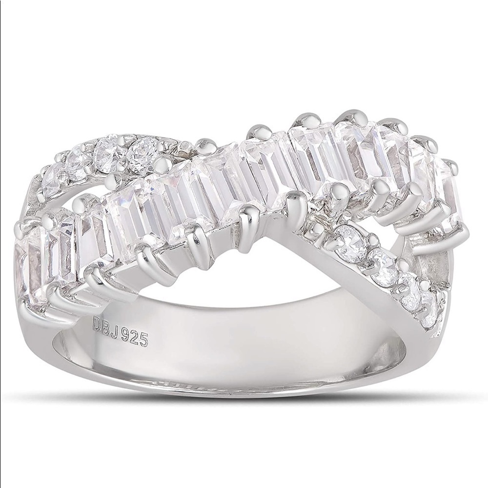 VICTORIA TOWNSEND Cubic Zirconia Crossover Infinity Ring Sz 5